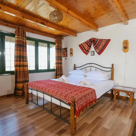 Kamari- Stunning Views Apartamento *